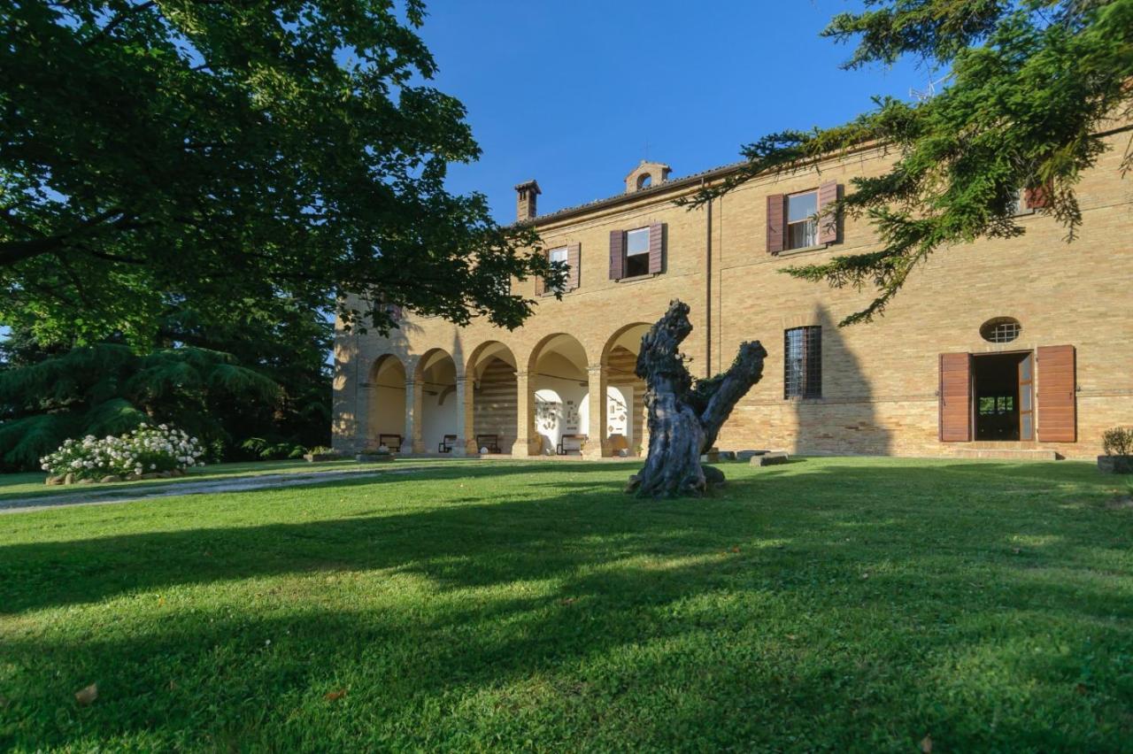 Convento Di San Francesco Mondaino Bed & Breakfast Exterior photo