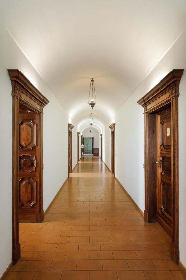 Convento Di San Francesco Mondaino Bed & Breakfast Room photo